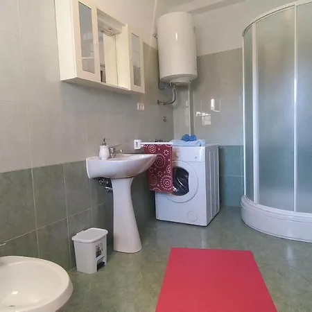 Ana Apartamento Pula